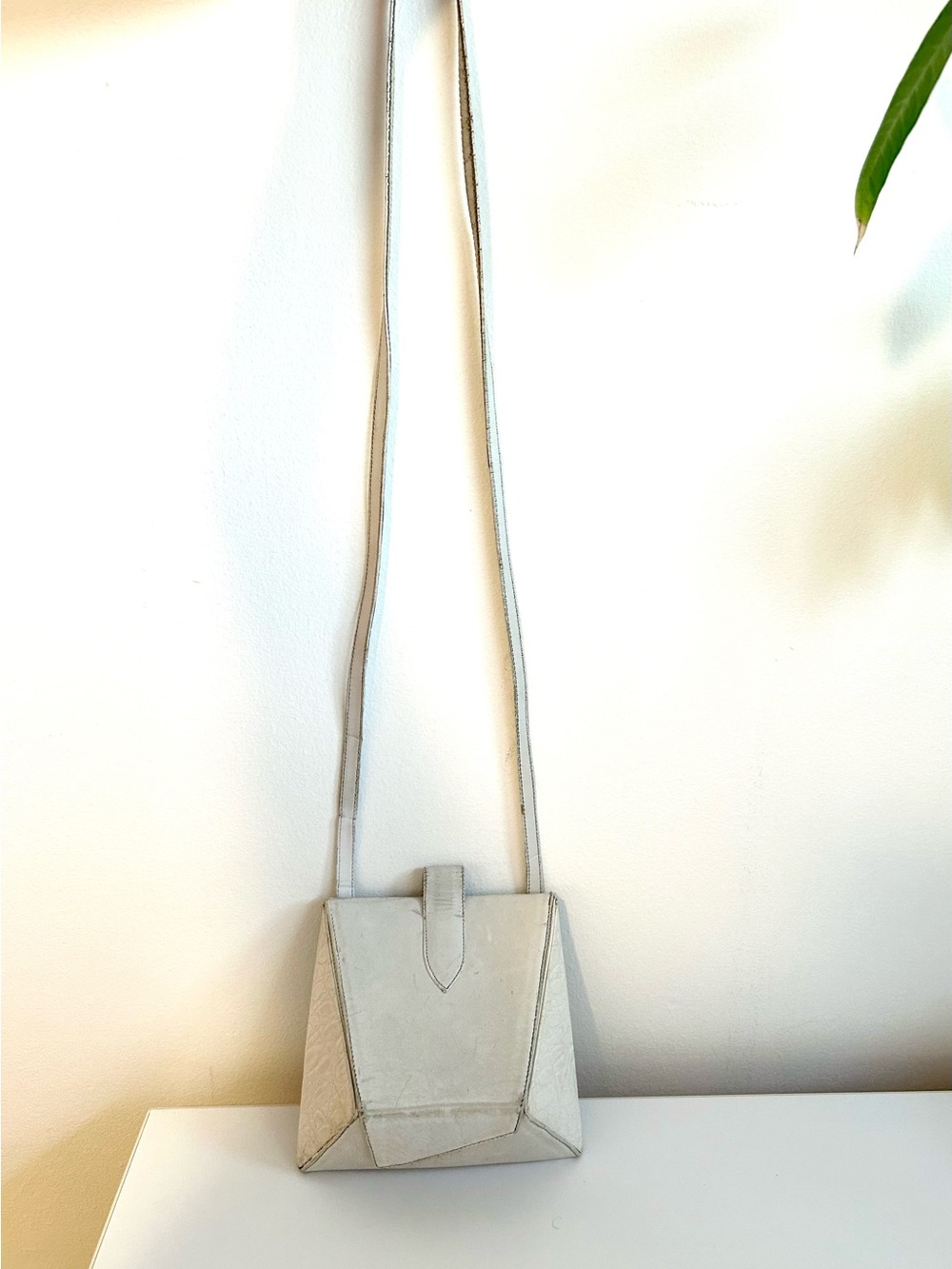 Geometric Minimalist Crossbody Bag - Sleek Everyday Shoulder Bag